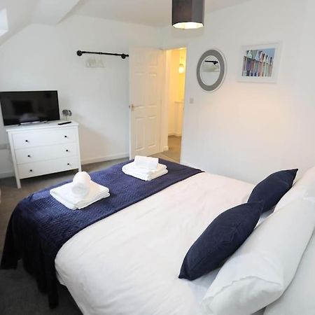 Exmouth - Apartment 1, Strand House - Modern 2 Bedroom Apartment, Perfect Location For Access To Beach & Town Centre - Sleeps 4 Guests - No Parking - Hosted By Rentmyhouse מראה חיצוני תמונה