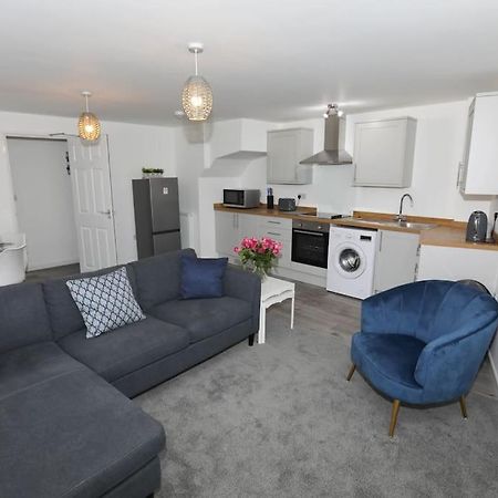 Exmouth - Apartment 1, Strand House - Modern 2 Bedroom Apartment, Perfect Location For Access To Beach & Town Centre - Sleeps 4 Guests - No Parking - Hosted By Rentmyhouse מראה חיצוני תמונה