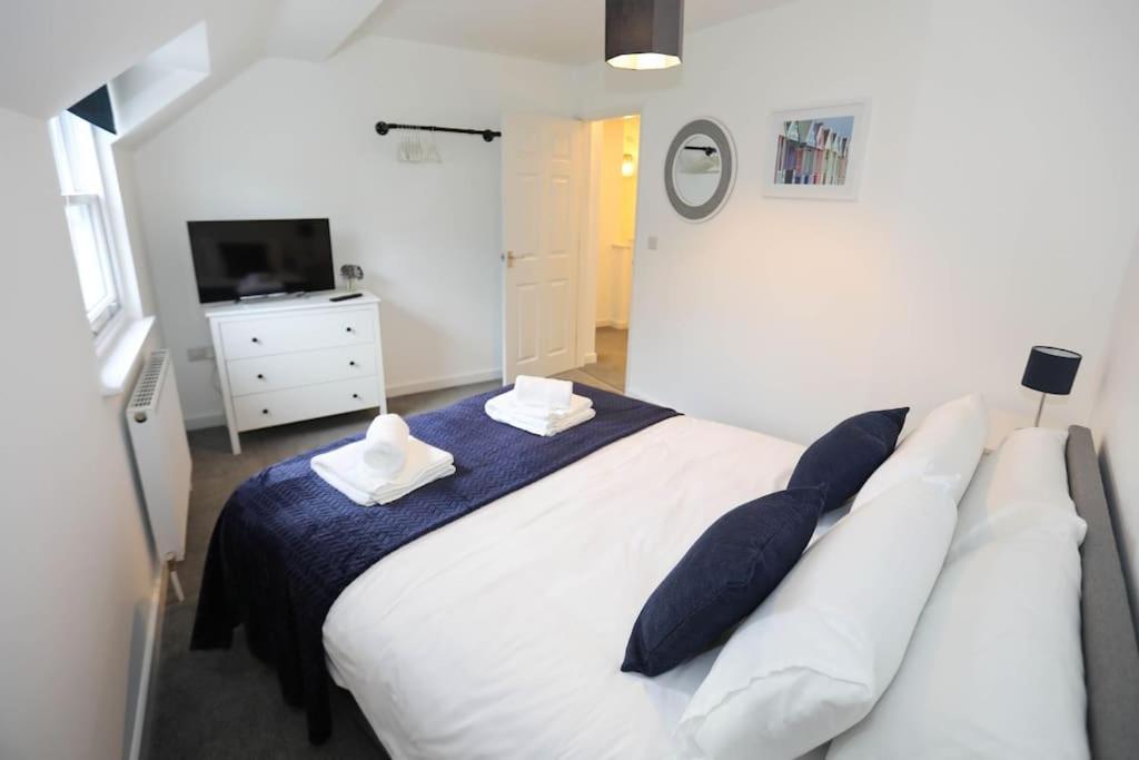 Exmouth - Apartment 1, Strand House - Modern 2 Bedroom Apartment, Perfect Location For Access To Beach & Town Centre - Sleeps 4 Guests - No Parking - Hosted By Rentmyhouse מראה חיצוני תמונה